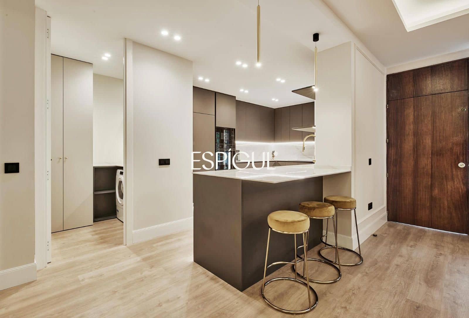3 sovrum Lägenhet till salu i Madrid stad - 2 049 000 € (Ref: 10016228)