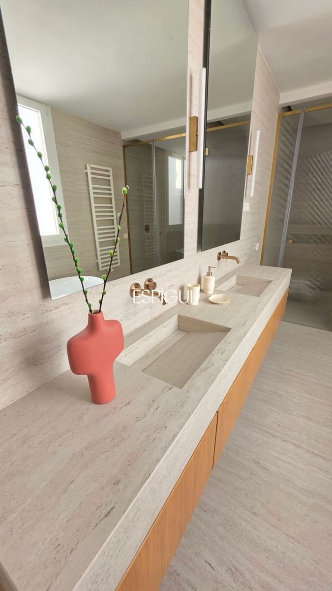 5 slaapkamer Flat te koop in Madrid stad met garage - € 7.900.000 (Ref: 10016230)