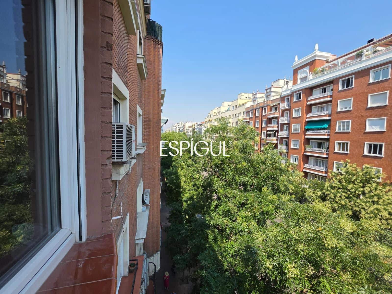 3 sypialnia Mieszkanie na sprzedaż w Miasto Madryt - 1 450 000 € (Ref: 10016231)