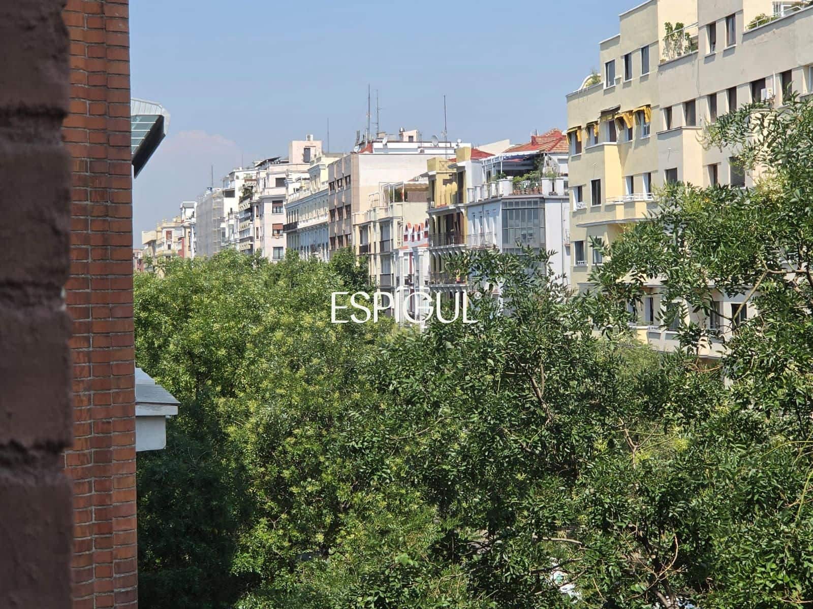 3 sypialnia Mieszkanie na sprzedaż w Miasto Madryt - 1 450 000 € (Ref: 10016231)