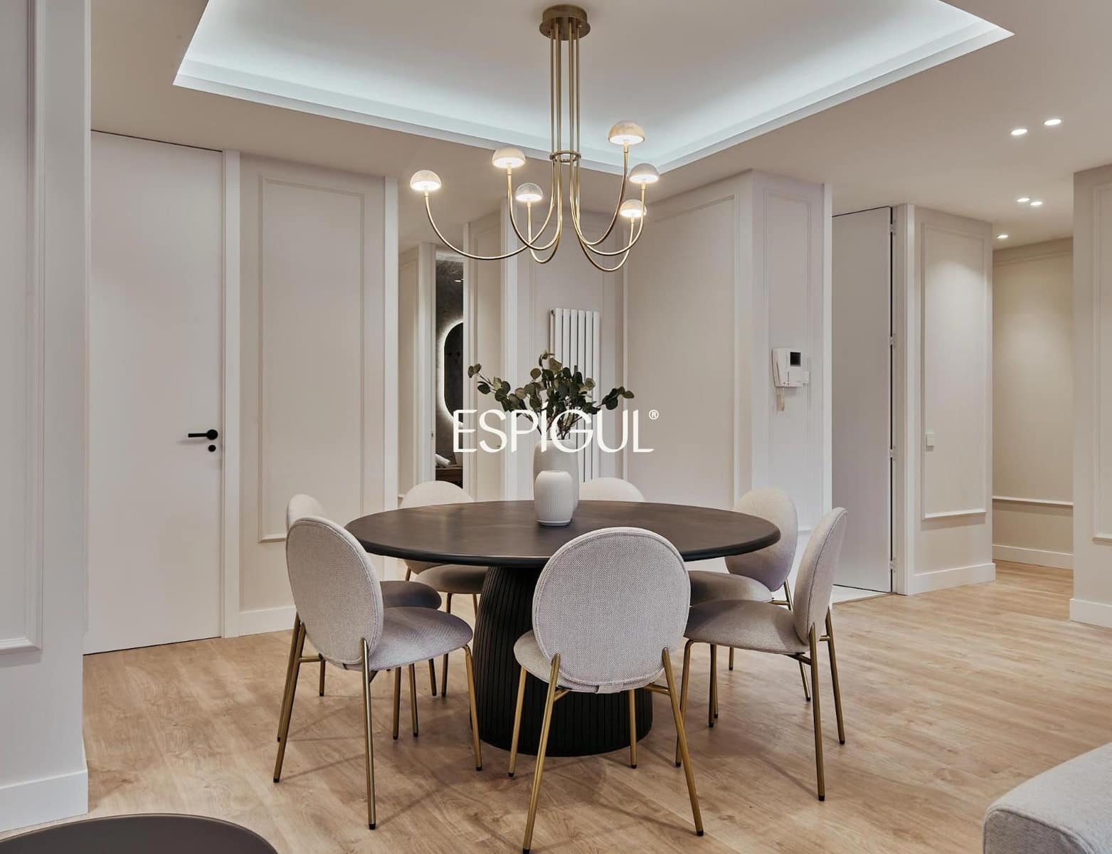 2 bedroom Flat for sale in Madrid city - € 1,150,000 (Ref: 10016235)