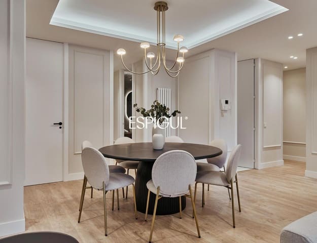 2 sovrum Lägenhet till salu i Palacio, Madrid stad - 1 150 000 € (Ref: 10016235)