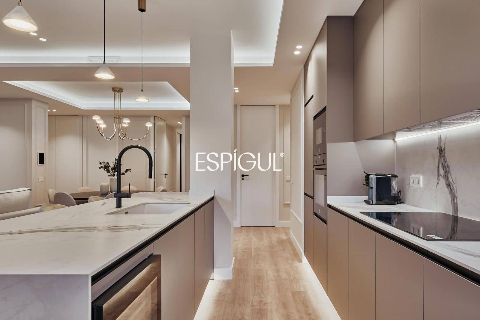 2 bedroom Flat for sale in Madrid city - € 1,150,000 (Ref: 10016235)