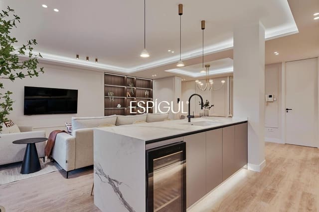 2 sovrum Lägenhet till salu i Palacio, Madrid stad - 1 150 000 € (Ref: 10016235)