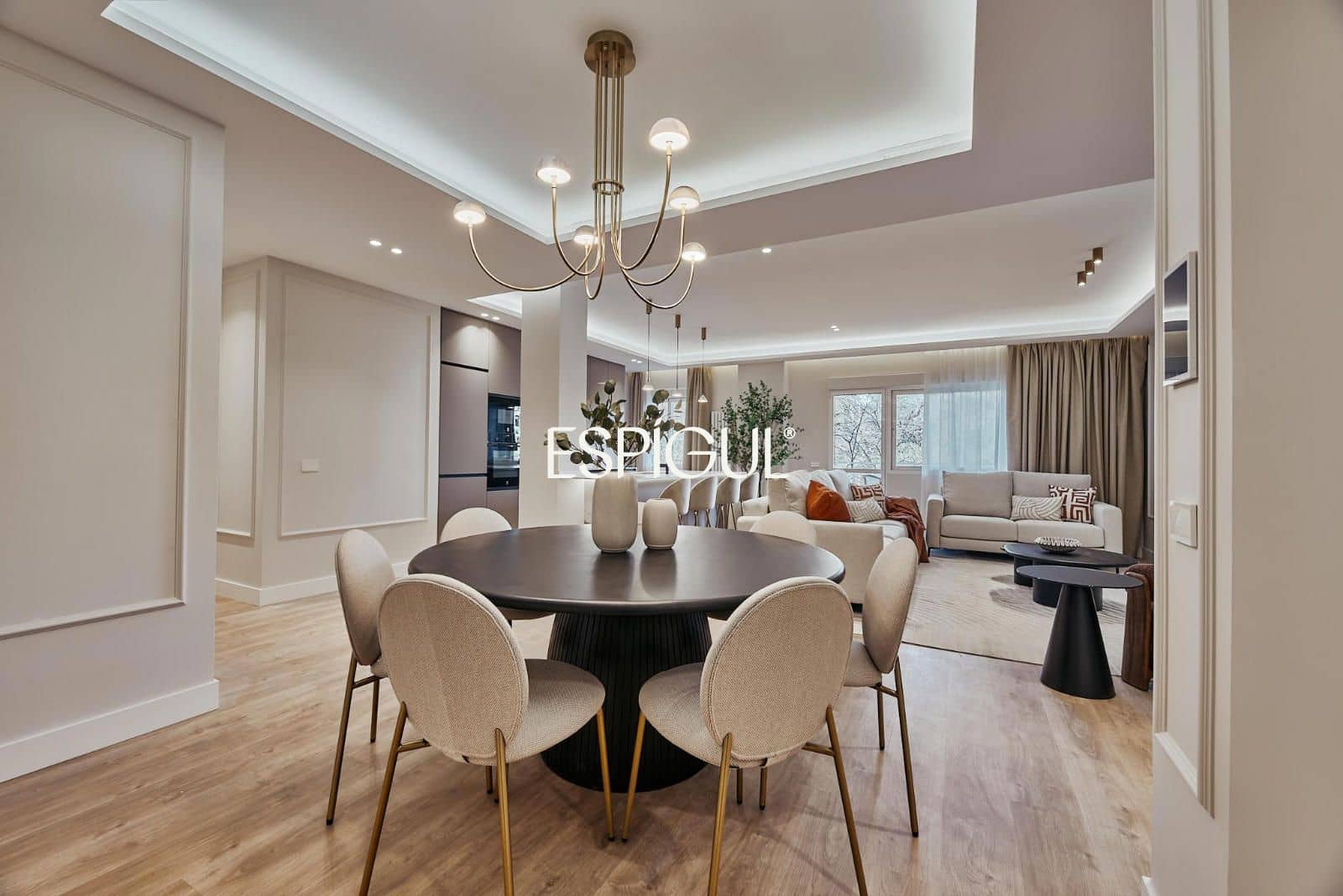 2 bedroom Flat for sale in Madrid city - € 1,150,000 (Ref: 10016235)