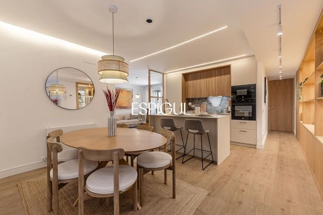 4 makuuhuone Asunto myytävänä paikassa Delicias, Madrid kaupunki - 925 000 € (Ref: 10016236)