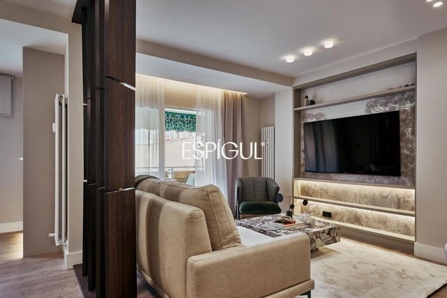 3 soveværelse Lejlighed til salg i Hispanoamérica, Madrid by - € 1.325.000 (Ref: 10016237)