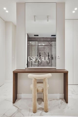 2 Zimmer Wohnung zu verkaufen in Argüelles, Madrid Stadt - 1.050.000 € (Ref: 10016238)