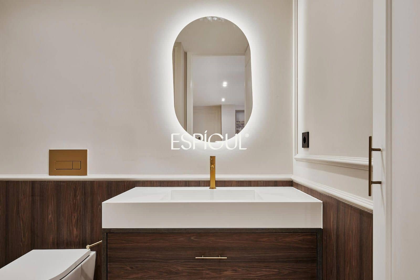 2 bedroom Flat for sale in Madrid city - € 1,050,000 (Ref: 10016238)