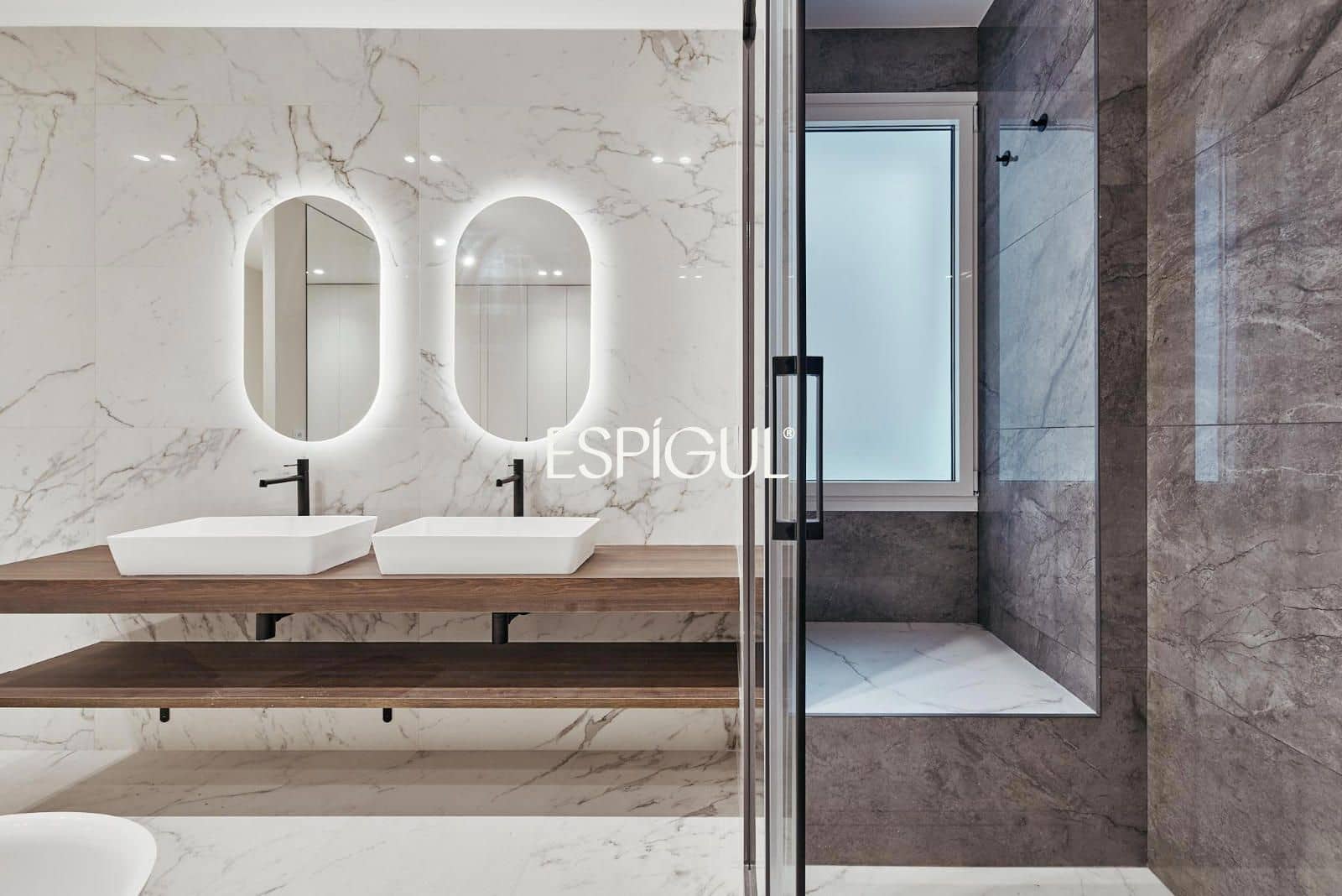 2 bedroom Flat for sale in Madrid city - € 1,050,000 (Ref: 10016238)