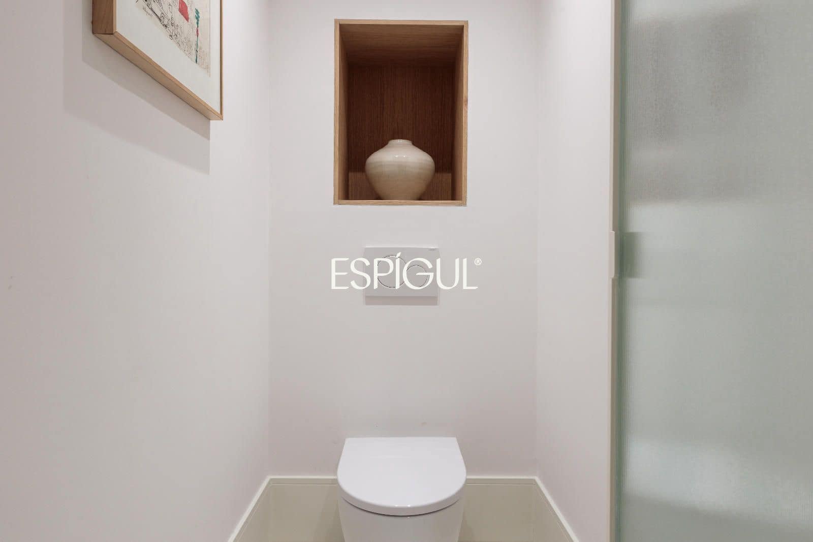 2 bedroom Flat for sale in Madrid city - € 1,295,000 (Ref: 10016240)