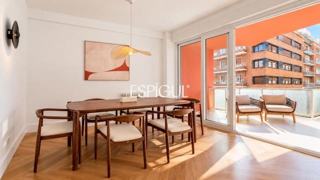 4 sypialnia Mieszkanie na sprzedaż w Gaztambide, Miasto Madryt - 1 880 000 € (Ref: 10016241)