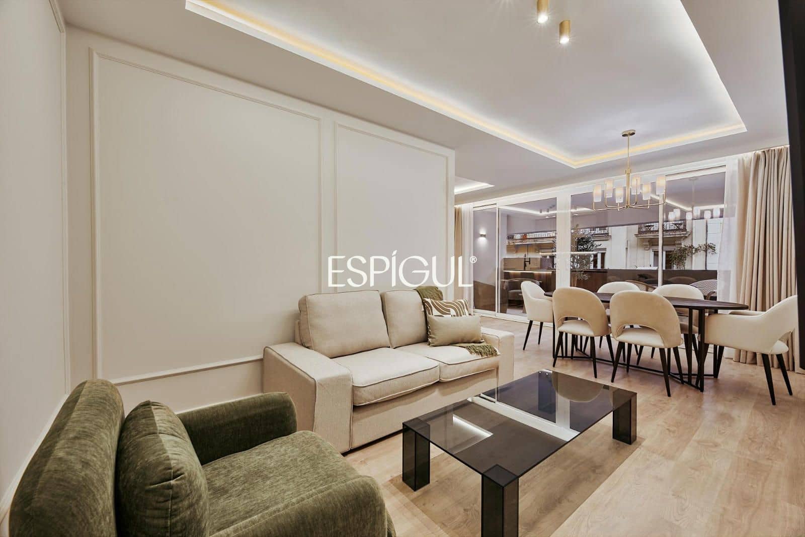 3 soveværelse Lejlighed til salg i Madrid by - € 1.989.000 (Ref: 10016242)