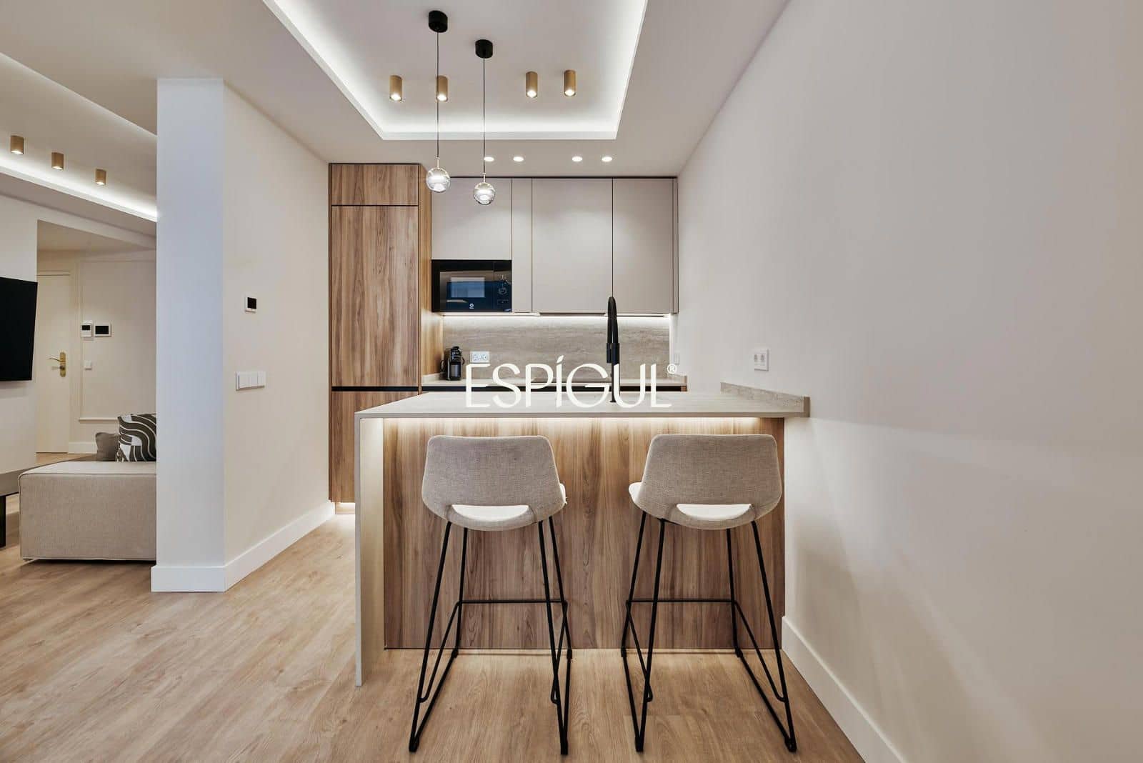 3 soveværelse Lejlighed til salg i Madrid by - € 1.989.000 (Ref: 10016242)