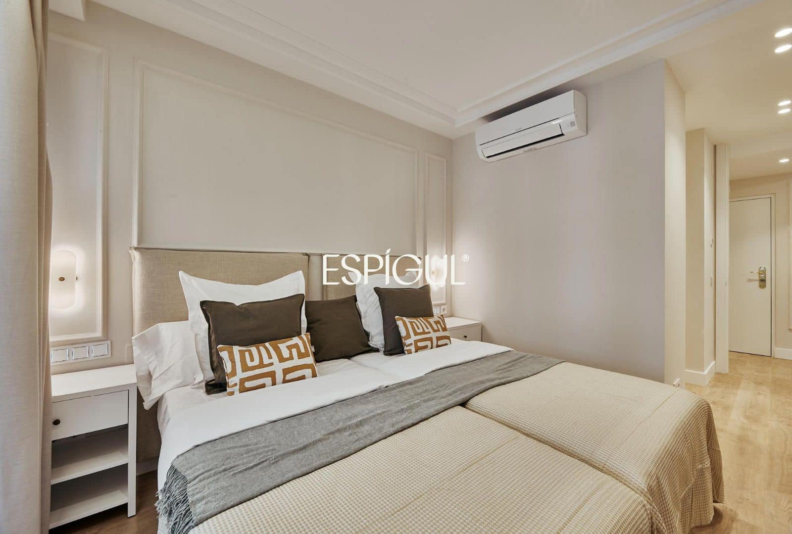 3 soveværelse Lejlighed til salg i Madrid by - € 1.989.000 (Ref: 10016242)