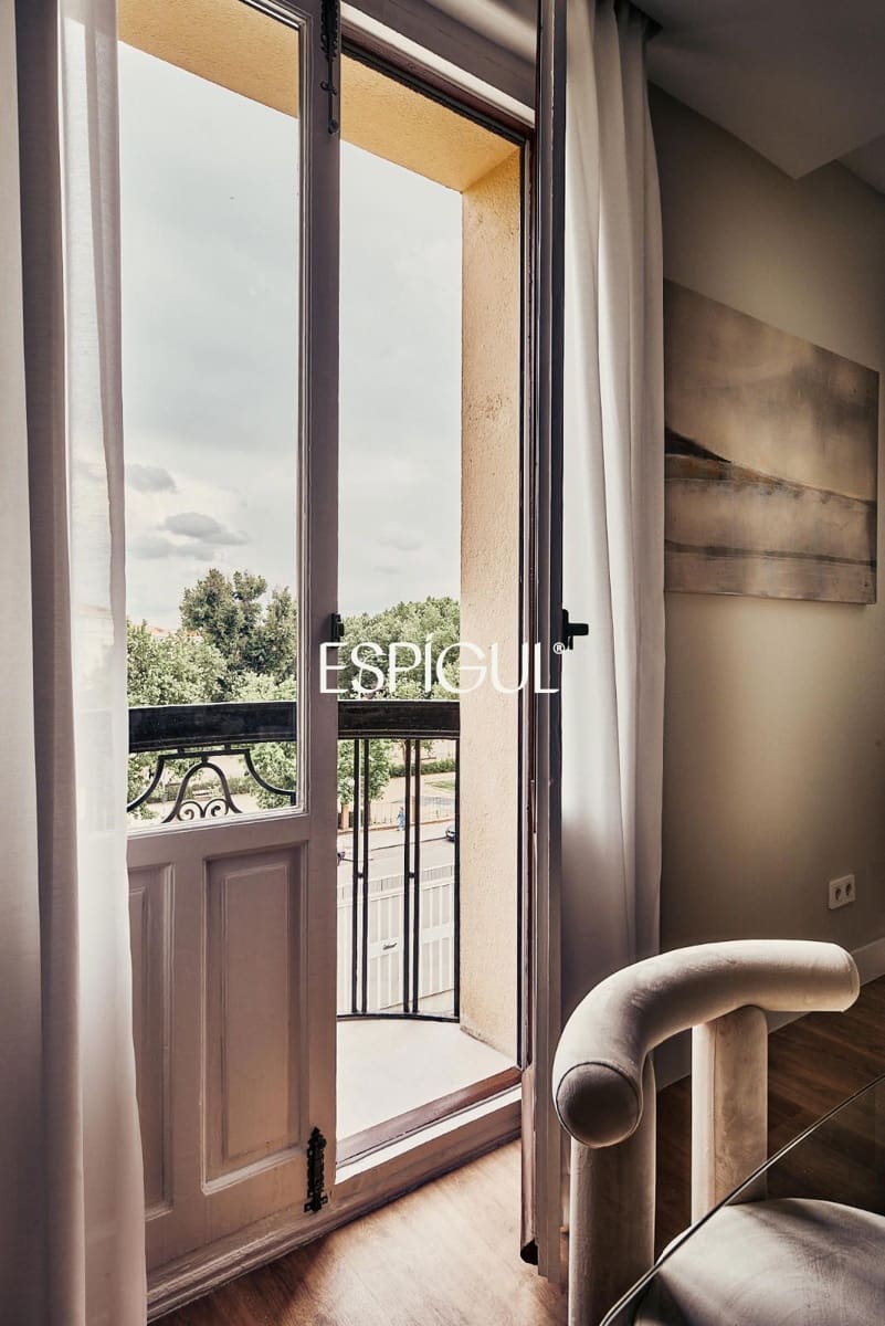 Piso de 3 habitaciones en Madrid ciudad en venta - 1.799.000 € (Ref: 10016243)