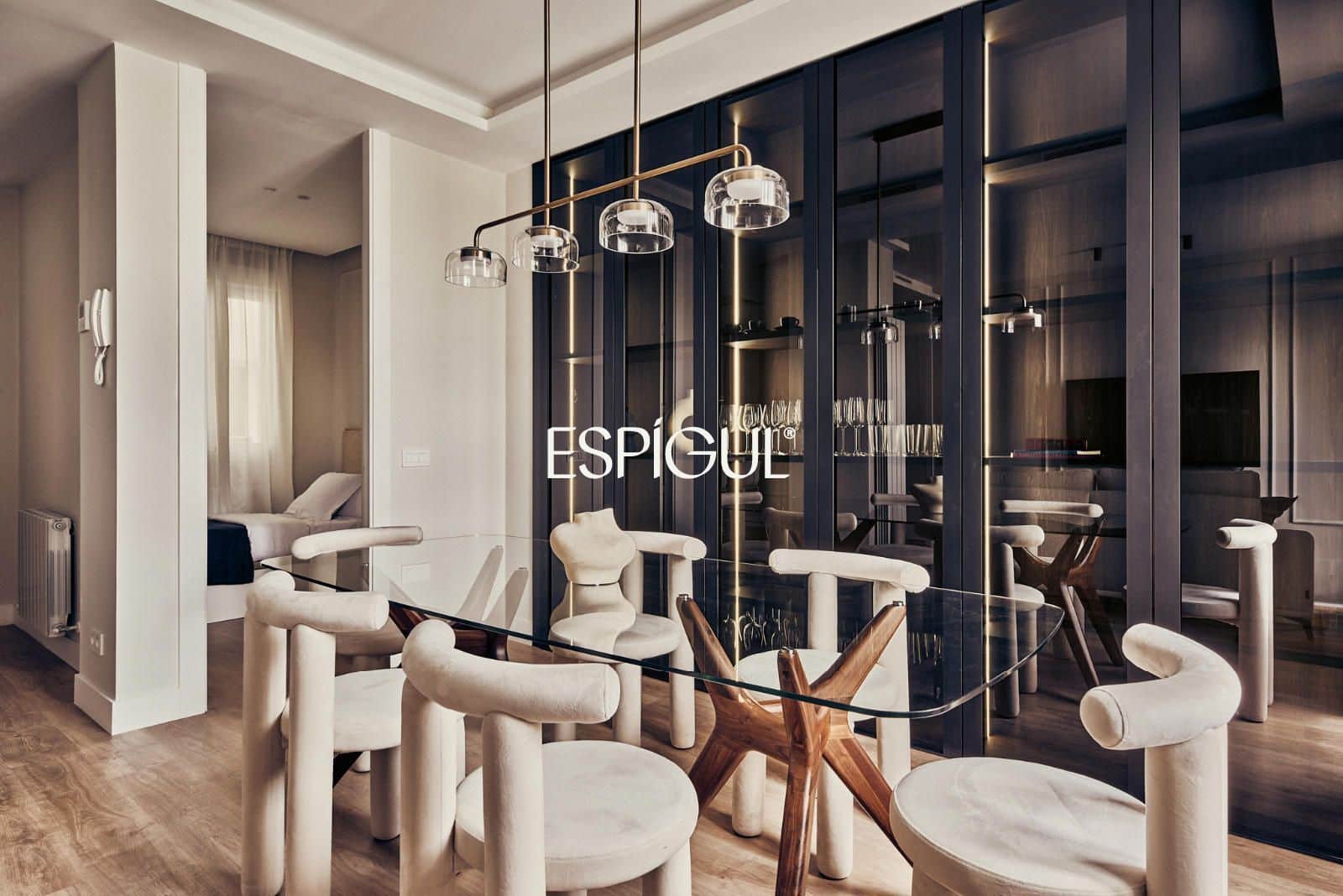 Piso de 3 habitaciones en Madrid ciudad en venta - 1.799.000 € (Ref: 10016243)