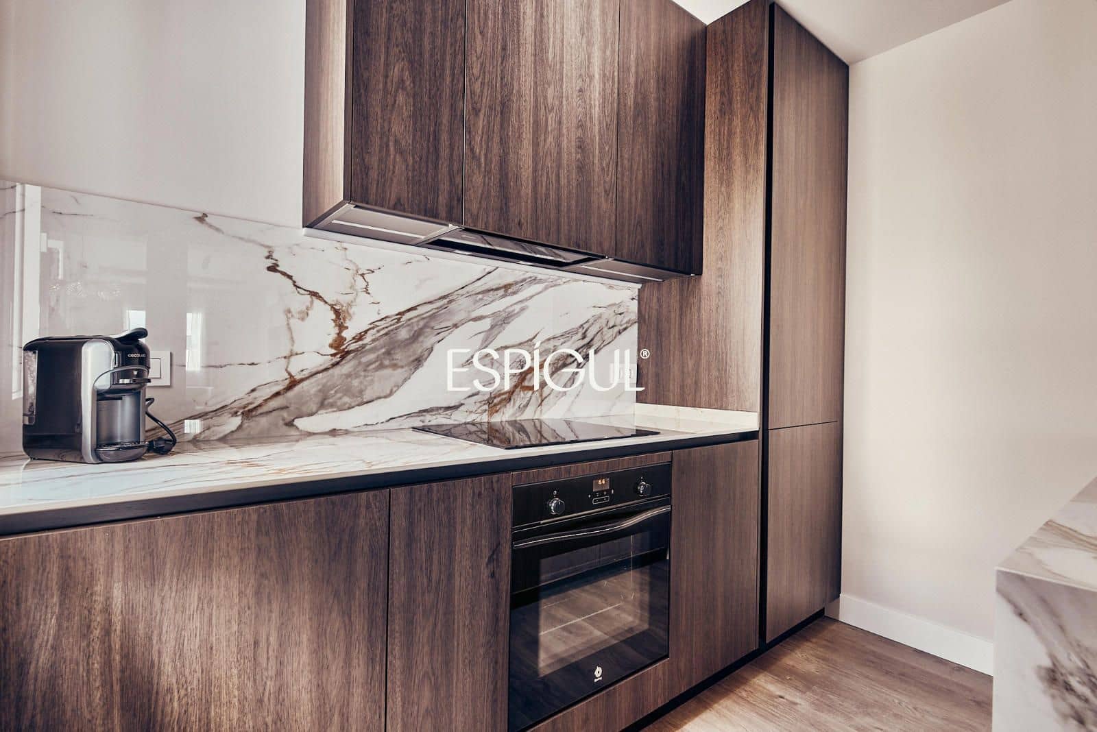 2 bedroom Flat for sale in Madrid city - € 1,299,000 (Ref: 10016244)