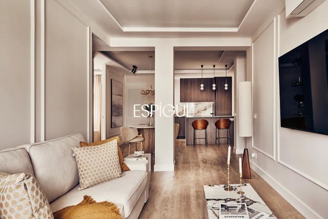 2 bedroom Flat for sale in Goya, Madrid city - € 1,299,000 (Ref: 10016244)