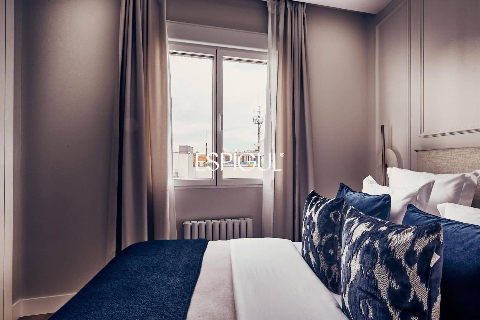 2 bedroom Flat for sale in Madrid city - € 1,299,000 (Ref: 10016244)