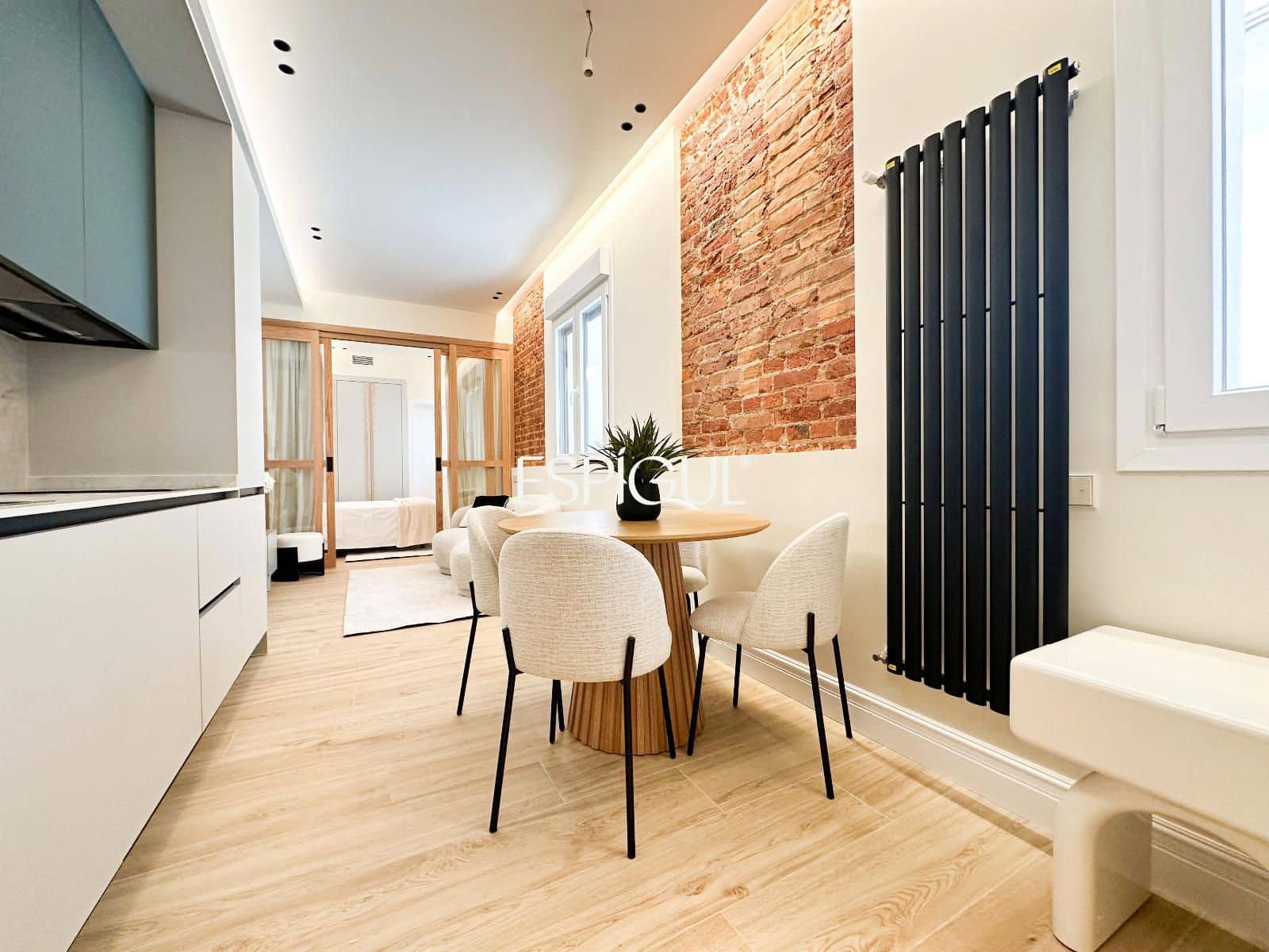 2 slaapkamer Flat te koop in Madrid stad - € 650.000 (Ref: 10016245)