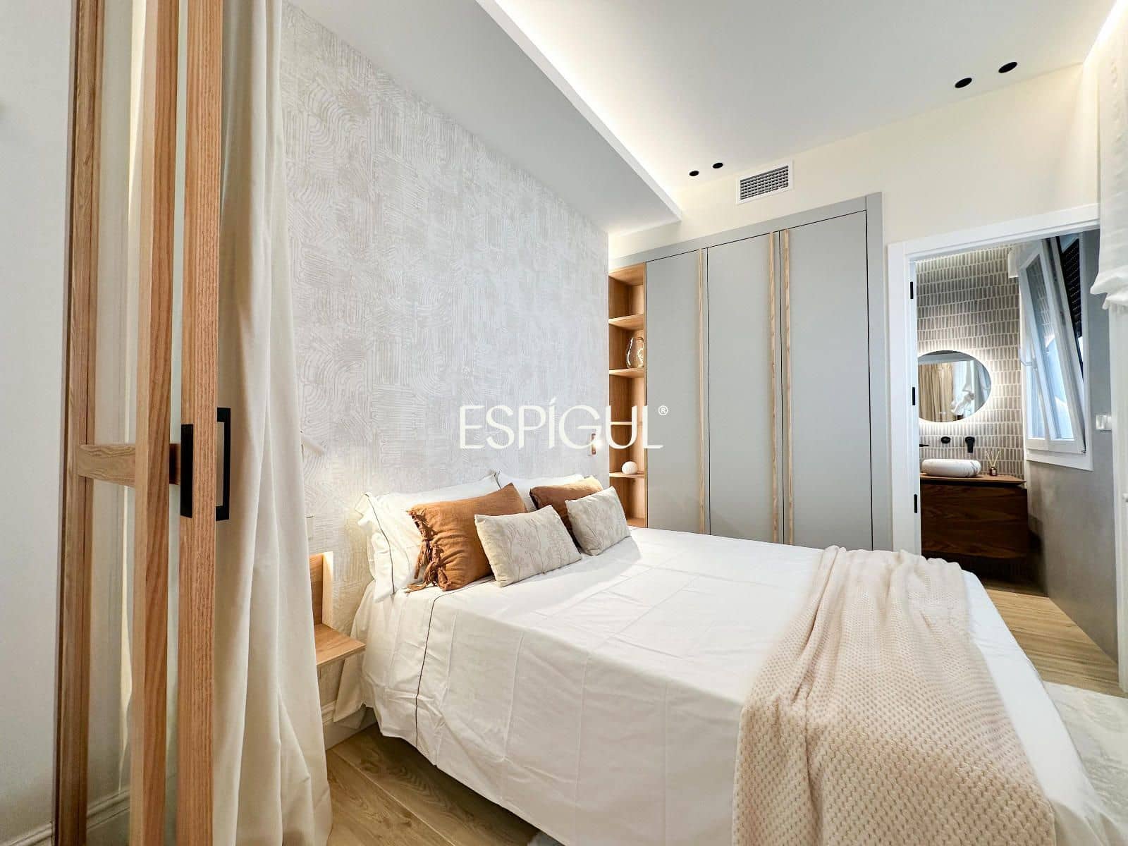 2 slaapkamer Flat te koop in Madrid stad - € 650.000 (Ref: 10016245)