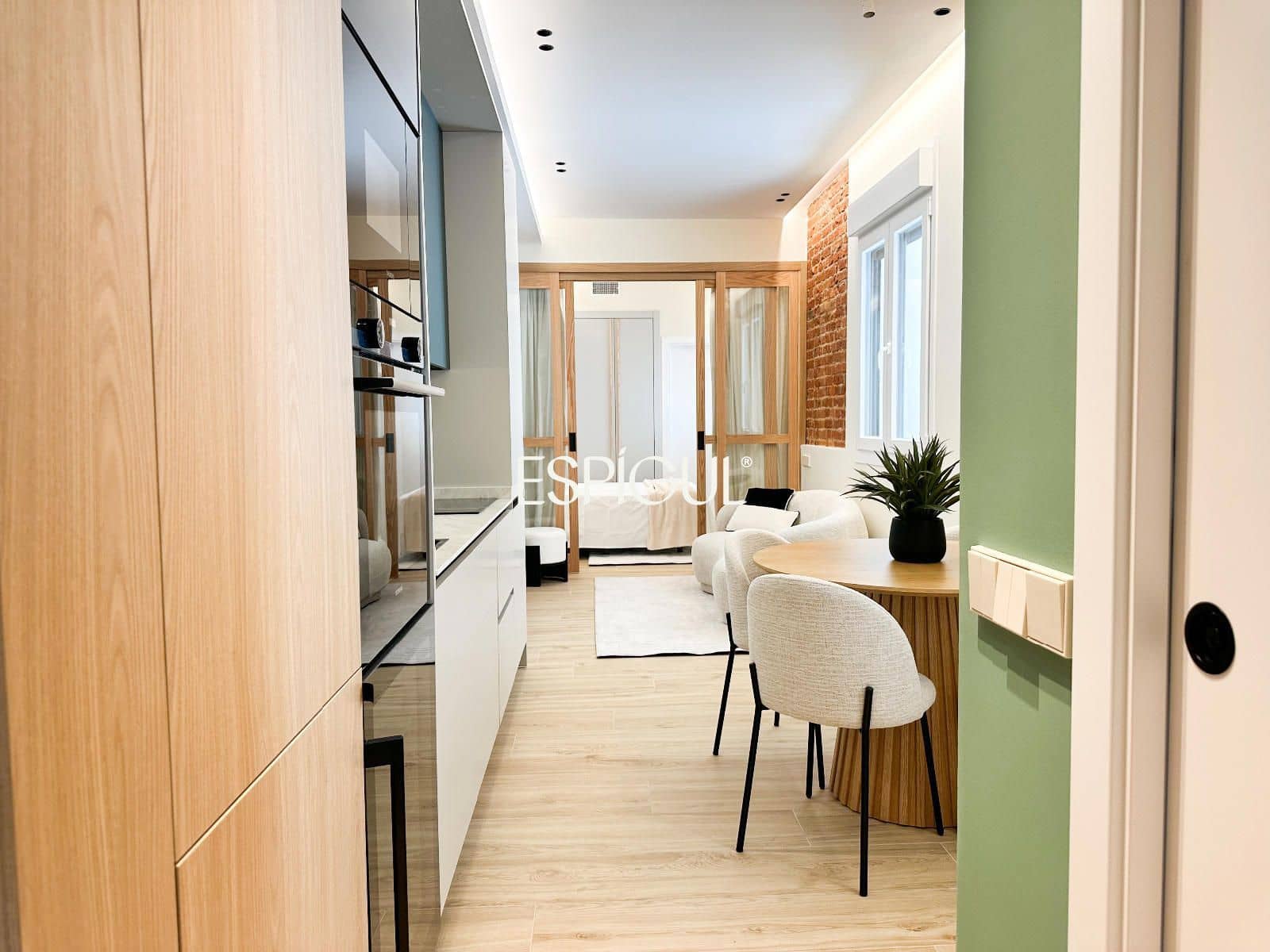 2 slaapkamer Flat te koop in Madrid stad - € 650.000 (Ref: 10016245)