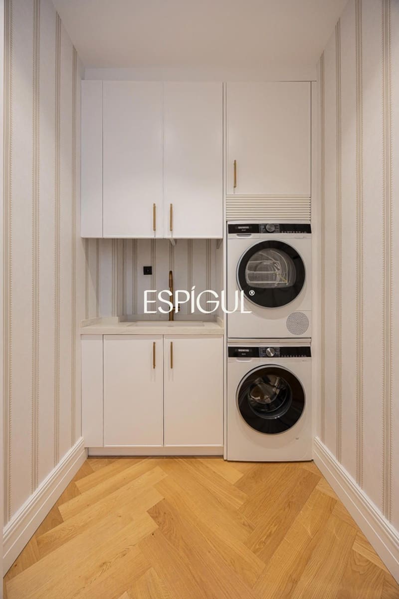 3 bedroom Flat for sale in Madrid city - € 3,900,000 (Ref: 10016246)