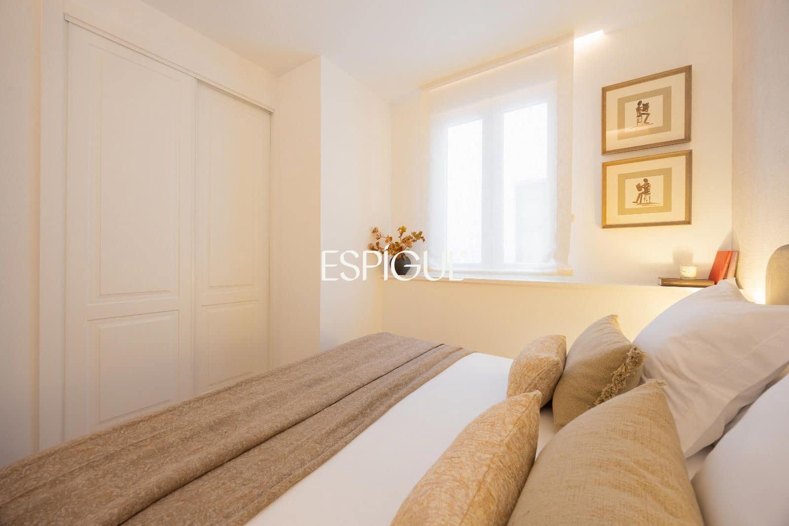 Piso de 2 habitaciones en Madrid ciudad en venta - 1.690.000 € (Ref: 10016247)