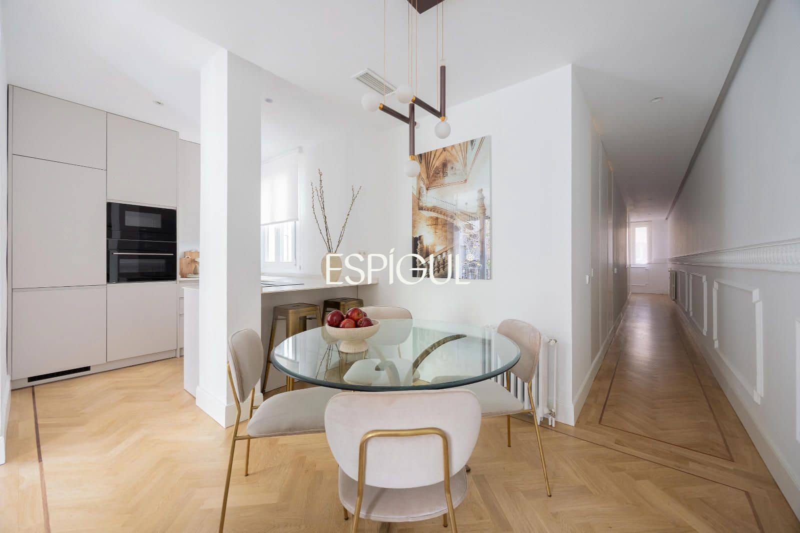 Piso de 2 habitaciones en Madrid ciudad en venta - 1.690.000 € (Ref: 10016247)