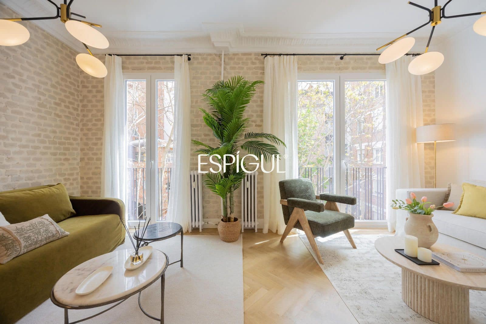 Piso de 2 habitaciones en Madrid ciudad en venta - 1.690.000 € (Ref: 10016247)