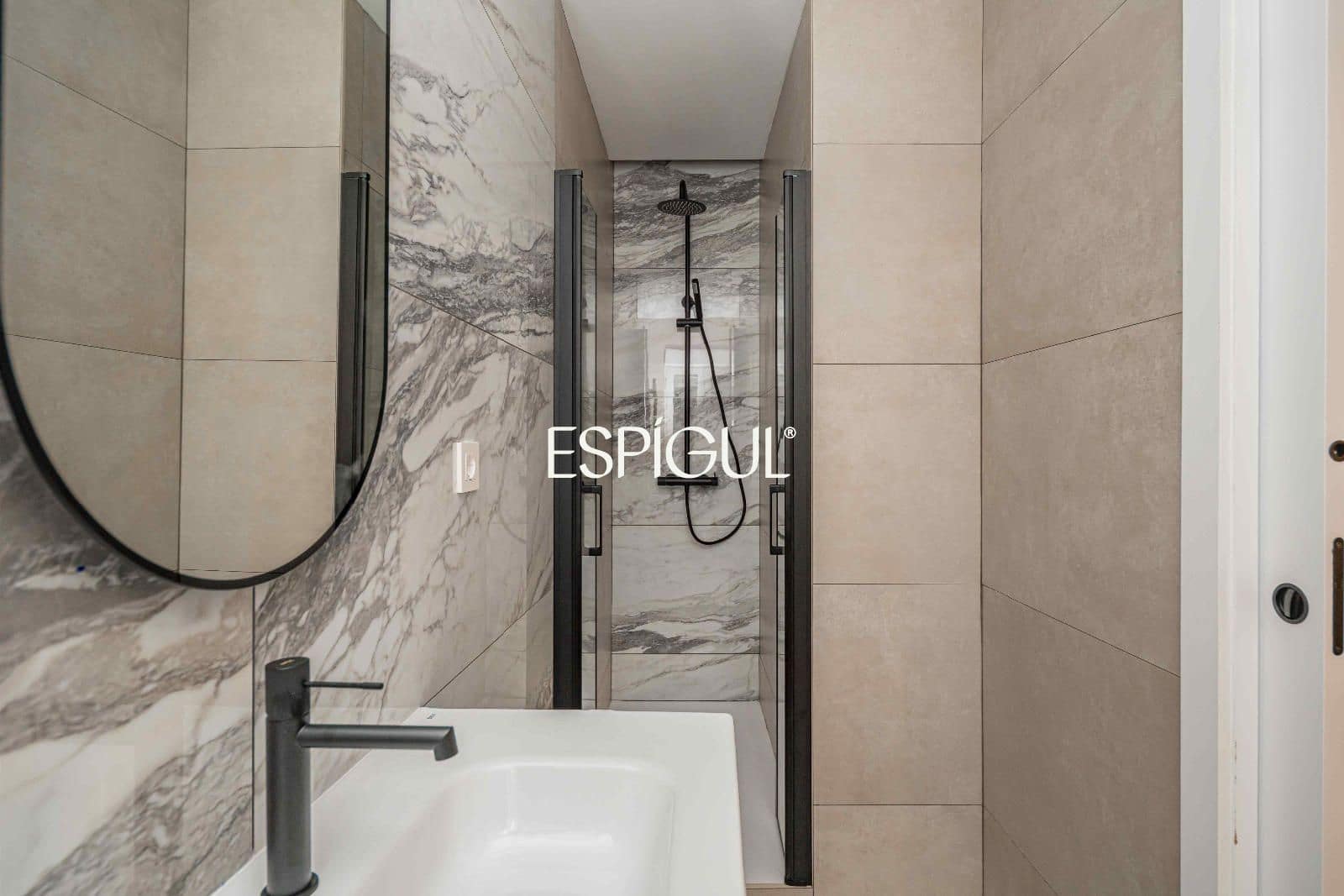 1 bedroom Flat for sale in Madrid city - € 449,000 (Ref: 10016249)