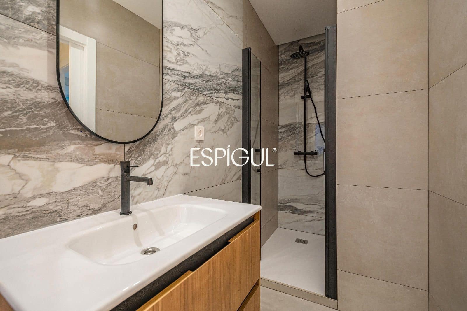 1 bedroom Flat for sale in Madrid city - € 449,000 (Ref: 10016249)
