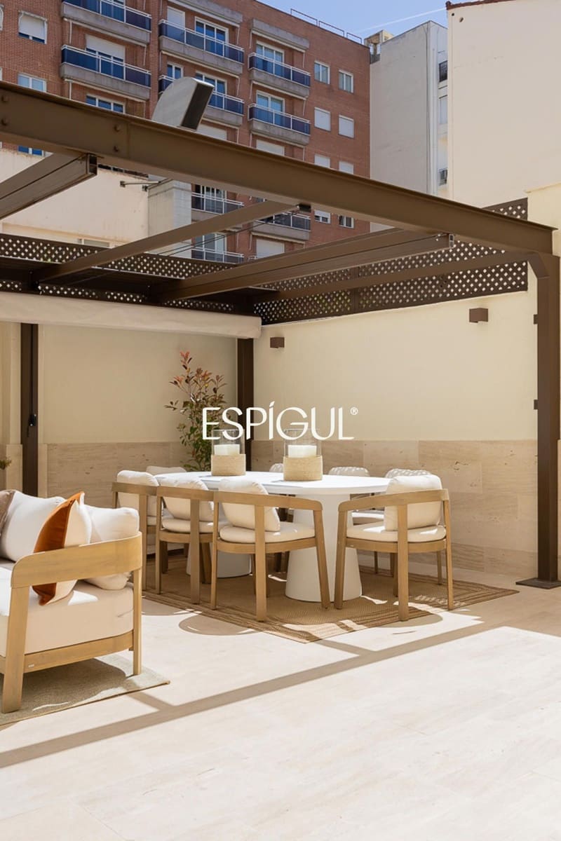 4 slaapkamer Flat te koop in Madrid stad - € 7.200.000 (Ref: 10016250)