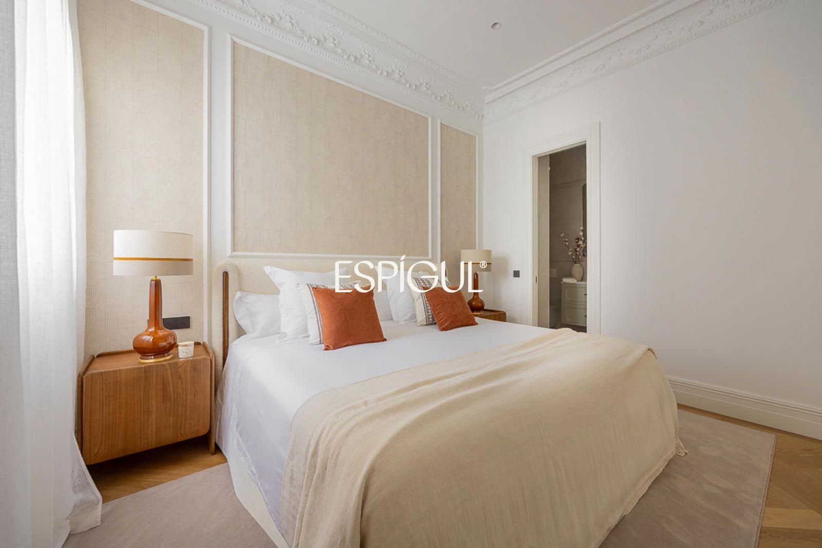 4 slaapkamer Flat te koop in Madrid stad - € 7.200.000 (Ref: 10016250)