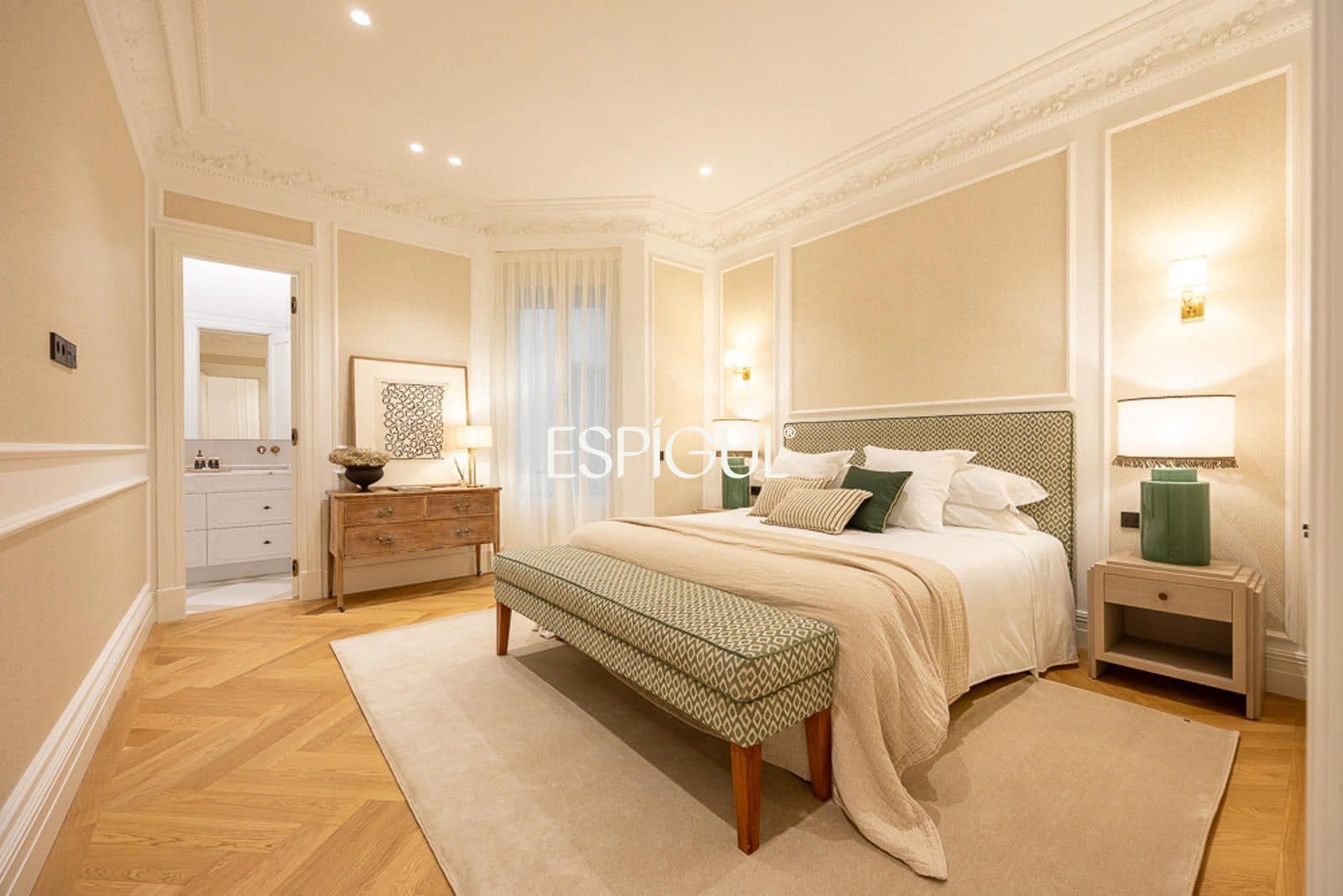 4 slaapkamer Flat te koop in Madrid stad - € 7.200.000 (Ref: 10016250)