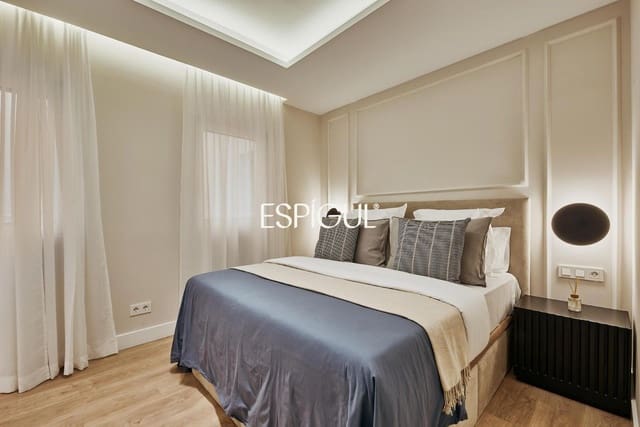 3 slaapkamer Flat te koop in Lista, Madrid stad met garage - € 1.809.000 (Ref: 10016253)