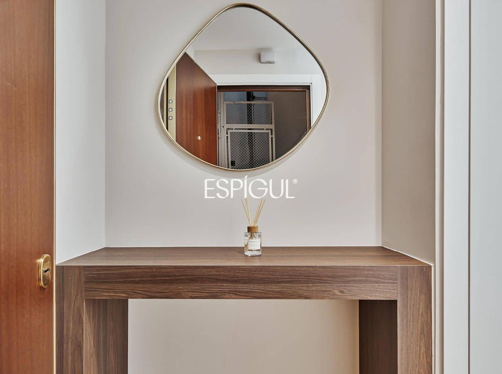 3 slaapkamer Flat te koop in Madrid stad met garage - € 1.809.000 (Ref: 10016253)