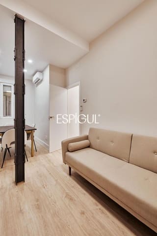 2 bedroom Flat for sale in Goya, Madrid city - € 589,000 (Ref: 10016254)