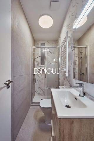 2 bedroom Flat for sale in Goya, Madrid city - € 589,000 (Ref: 10016254)