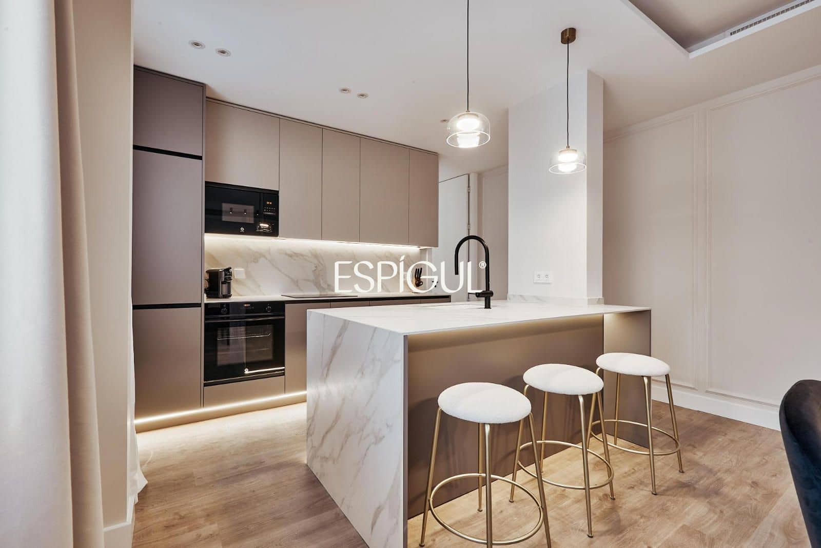 2 sypialnia Mieszkanie na sprzedaż w Miasto Madryt z garażem - 1 429 000 € (Ref: 10016256)
