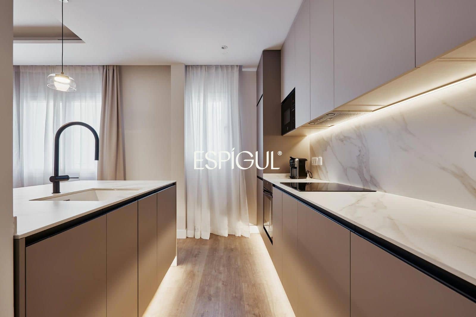 2 sypialnia Mieszkanie na sprzedaż w Miasto Madryt z garażem - 1 429 000 € (Ref: 10016256)