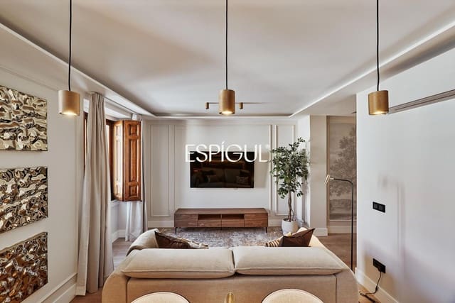 Piso de 3 habitaciones en Universidad, Madrid ciudad en venta - 1.459.000 € (Ref: 10016257)