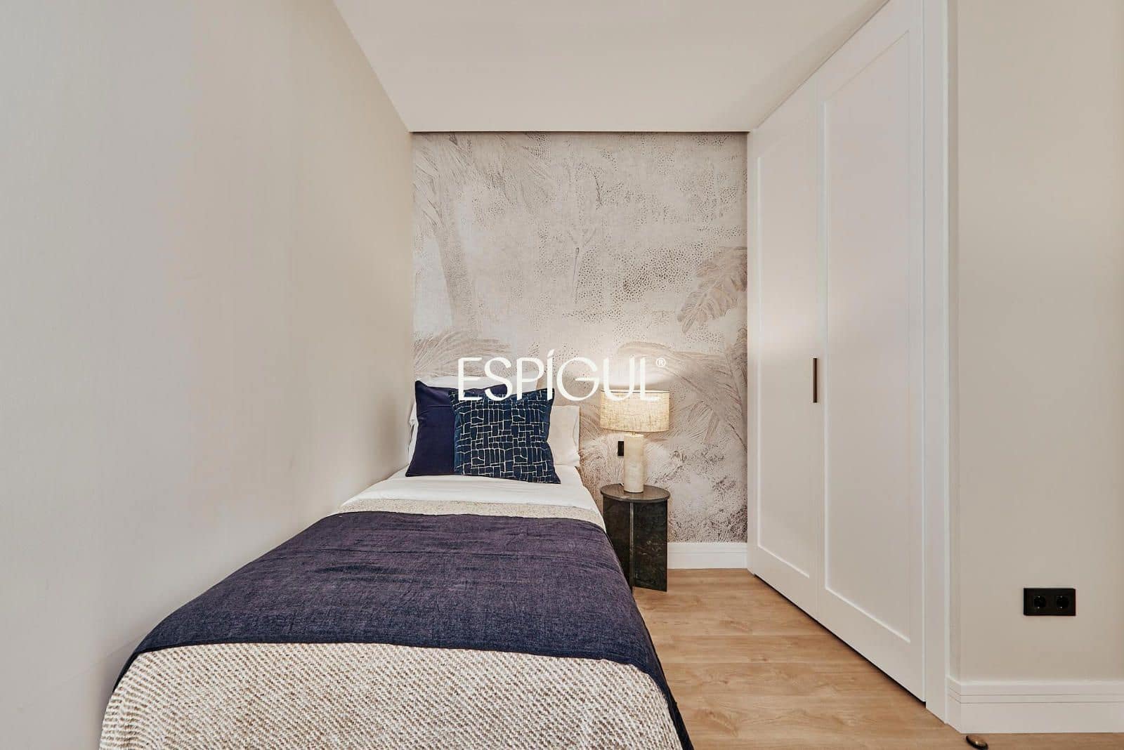 Piso de 3 habitaciones en Madrid ciudad en venta - 1.459.000 € (Ref: 10016257)