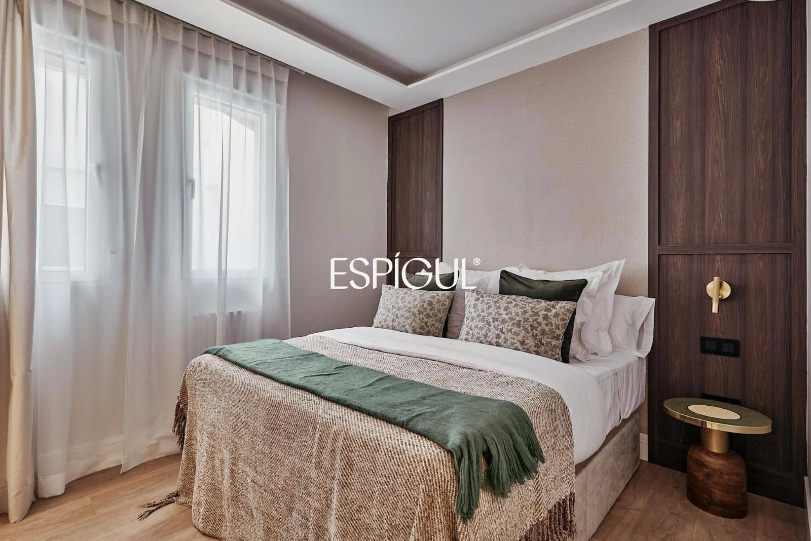 Piso de 3 habitaciones en Madrid ciudad en venta - 1.459.000 € (Ref: 10016257)