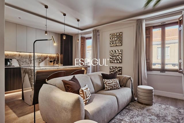 Piso de 3 habitaciones en Universidad, Madrid ciudad en venta - 1.459.000 € (Ref: 10016257)