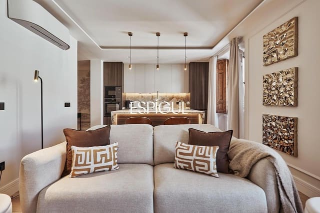 Piso de 3 habitaciones en Universidad, Madrid ciudad en venta - 1.459.000 € (Ref: 10016257)