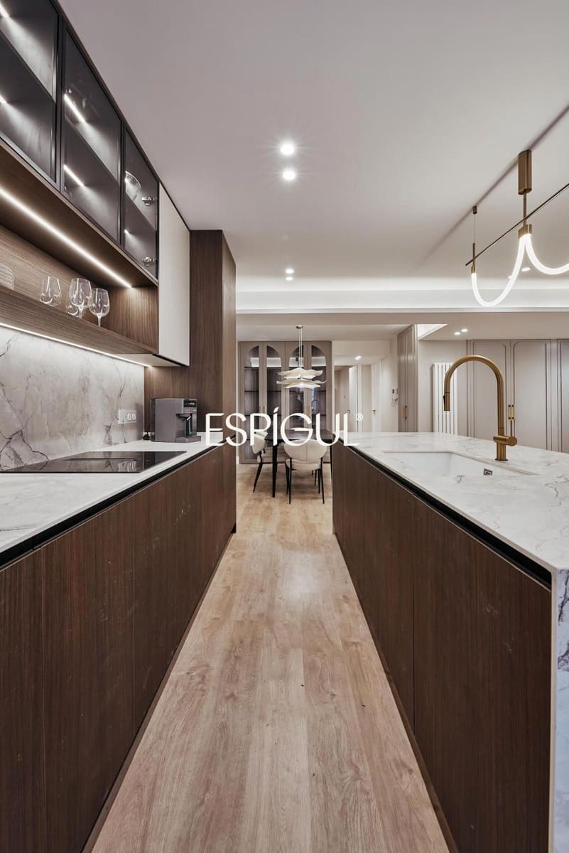 2 soveværelse Lejlighed til salg i Madrid by - € 1.859.000 (Ref: 10016258)