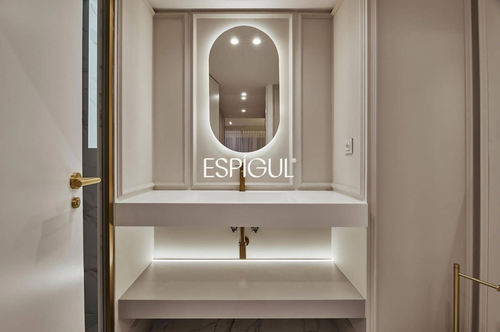 2 soveværelse Lejlighed til salg i Madrid by - € 1.859.000 (Ref: 10016258)