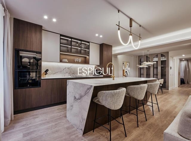 2 soveværelse Lejlighed til salg i Recoletos, Madrid by - € 1.859.000 (Ref: 10016258)